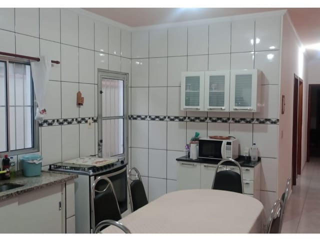 Casa com 125m² 2 quartos e 2 banheiros, à venda, no bairro Residencial Mombaça I em Pindamonhangaba