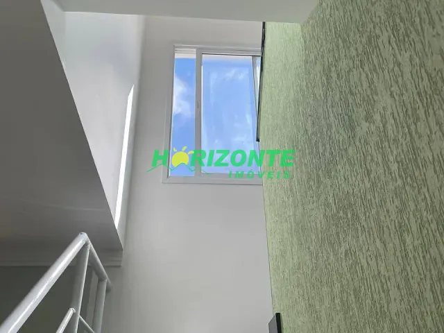Casa 3 quartos e 3 banheiros, à venda, no bairro Jardim das Indústrias em São José dos Campos