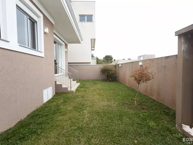 Casa com 593m² 4 quartos e 5 banheiros, à venda, no bairro São Braz em Curitiba