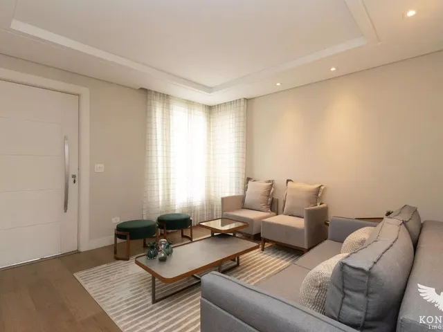 Casa com 593m² 4 quartos e 5 banheiros, à venda, no bairro São Braz em Curitiba