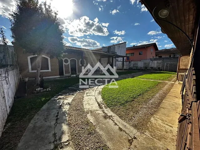 Casa com 768m² 4 quartos e 2 banheiros, à venda, no bairro Maranduba em Ubatuba