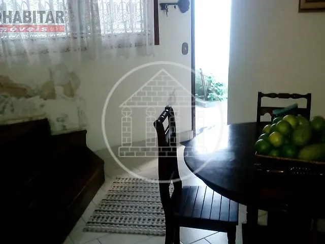 Casa com 300m² 3 quartos e 3 banheiros, à venda, no bairro Parque Alves de Lima em São Paulo