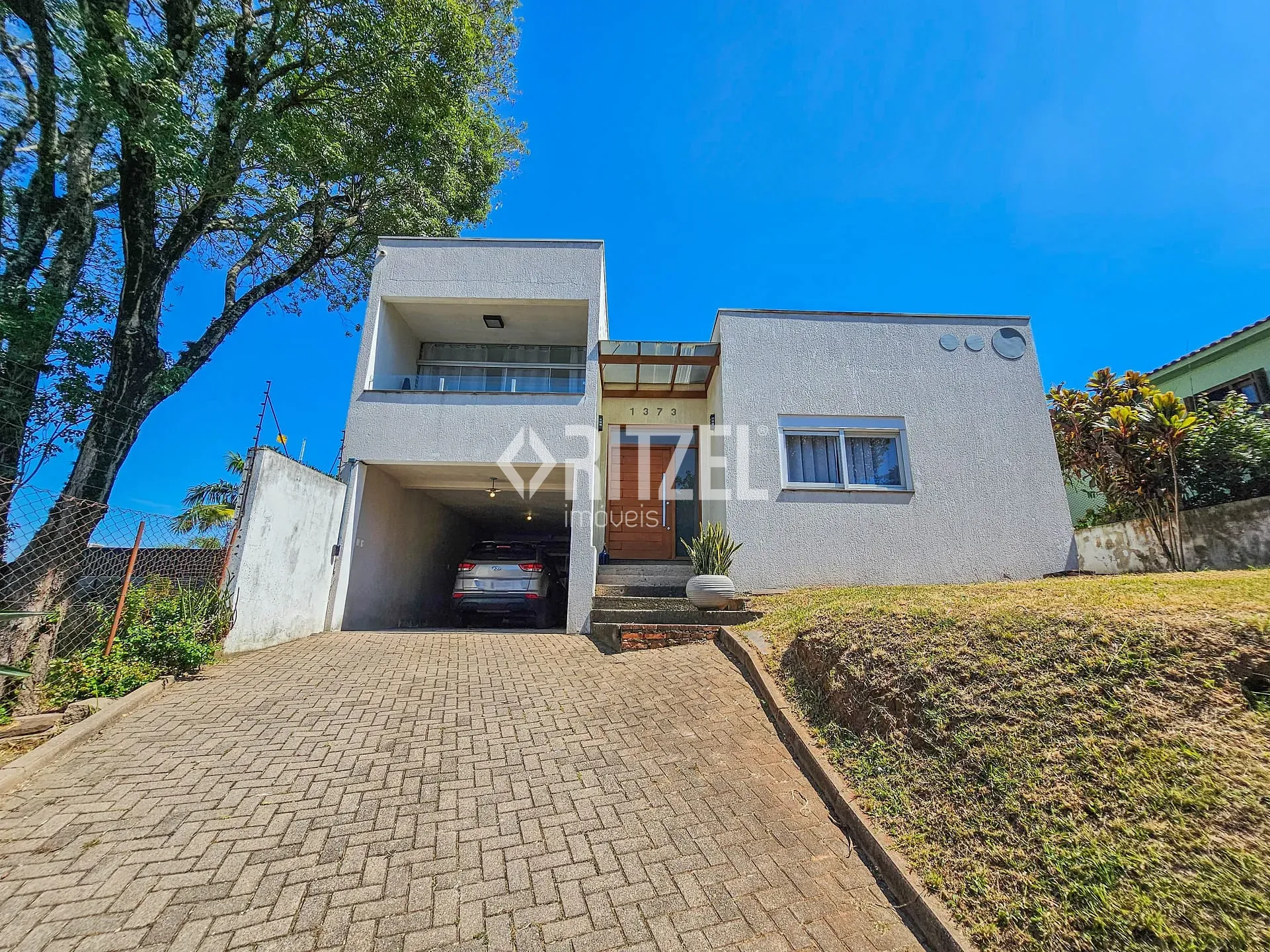 Casa, 4 quartos, 211 m² - Foto 1