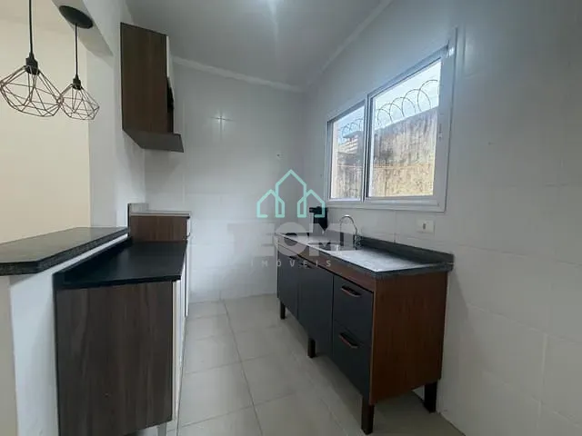 Casa com 125m² 2 quartos e 1 banheiro, à venda, no bairro Vila Areao em Taubaté