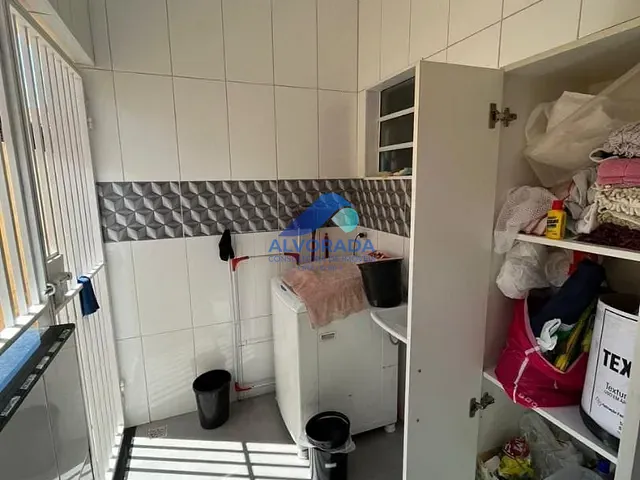 Casa com 150m² 2 quartos e 1 banheiro, à venda, no bairro Residencial Bosque dos Ipês em São José dos Campos