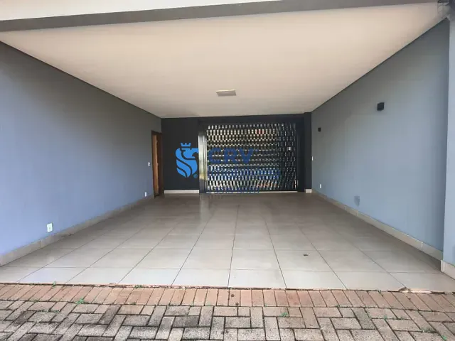 Casa com 487m² 2 quartos e 4 banheiros, à venda, no bairro Jardim Itatiaia 2 em Londrina