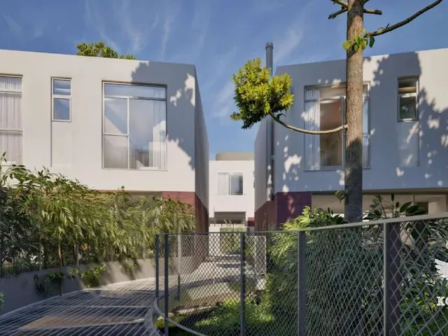 Casa 3 quartos e 5 banheiros, à venda, no bairro São Braz em Curitiba