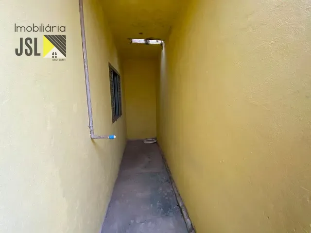 Casa 2 quartos e 1 banheiro, para alugar, no bairro Jardim Maria Cândida em Caçapava