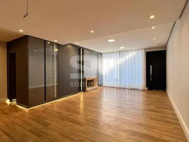 Casa com 360m² 4 quartos e 3 banheiros, à venda, no bairro Jardim Europa em Chapecó