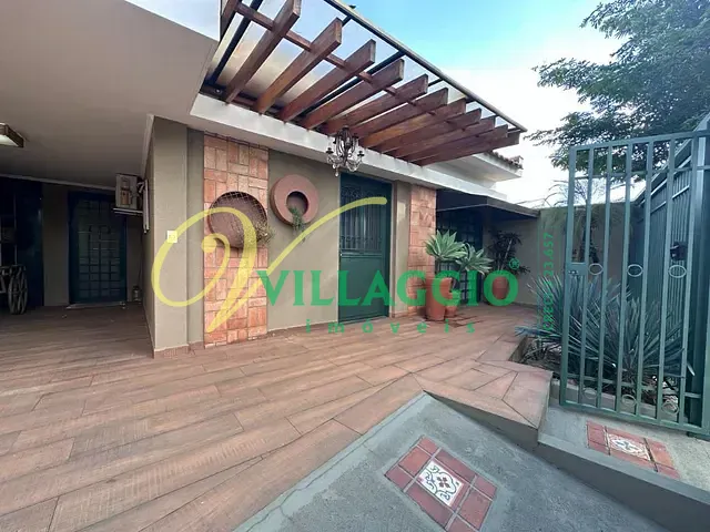 Casa com 216m², à venda, no bairro Boa Vista em São José do Rio Preto