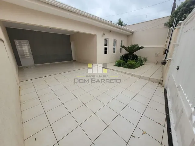 Casa com 260m² 4 quartos e 1 banheiro, à venda, no bairro Jardim Macarenko em Sumaré