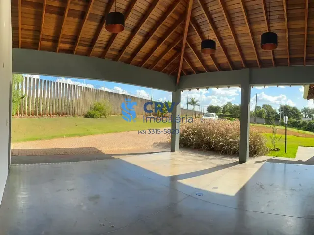 Casa com 1750m² 2 quartos e 1 banheiro, à venda, no bairro Esperança em Londrina