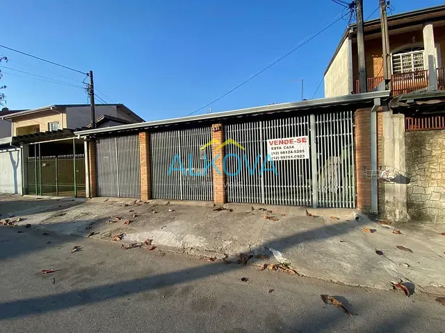 Casa com 260m² 3 quartos e 2 banheiros, à venda, no bairro Jardim Satélite em São José dos Campos