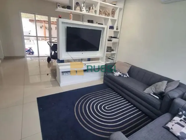 Casa 4 quartos e 4 banheiros, à venda, no bairro Urbanova em São José dos Campos
