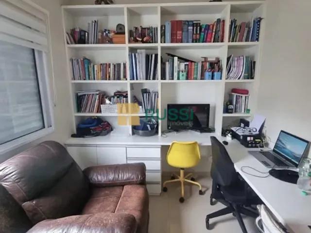 Casa 4 quartos e 4 banheiros, à venda, no bairro Urbanova em São José dos Campos