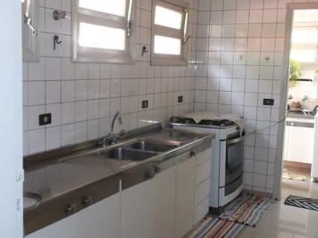 Casa com 4000m² 4 quartos e 4 banheiros, à venda, no bairro Chácara Represinha em Cotia