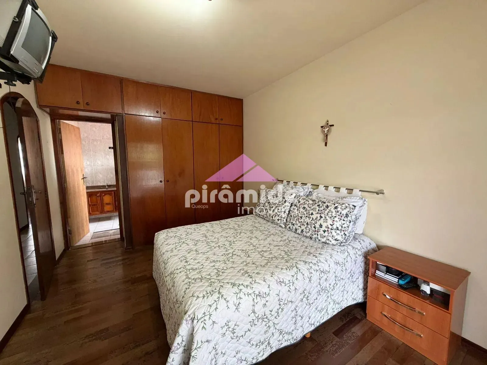 Casa, 4 quartos, 230 m² - Foto 13