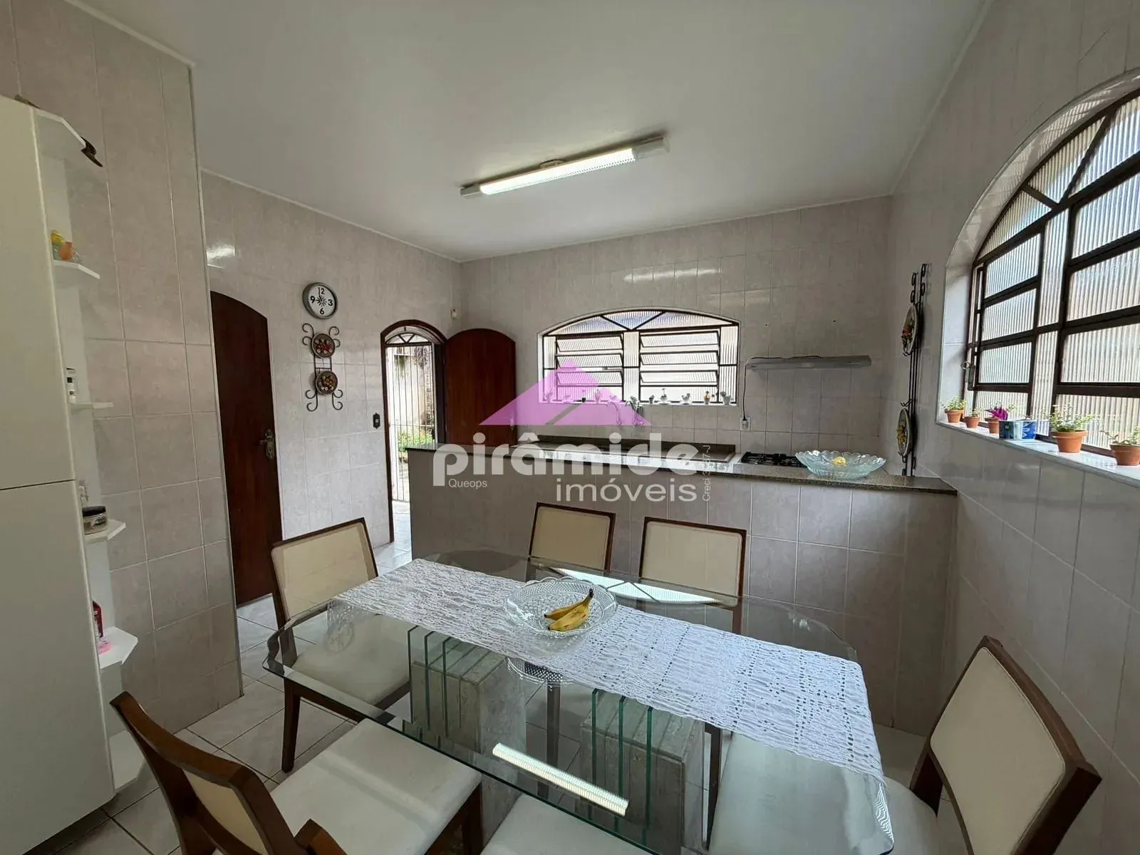 Casa, 4 quartos, 230 m² - Foto 7