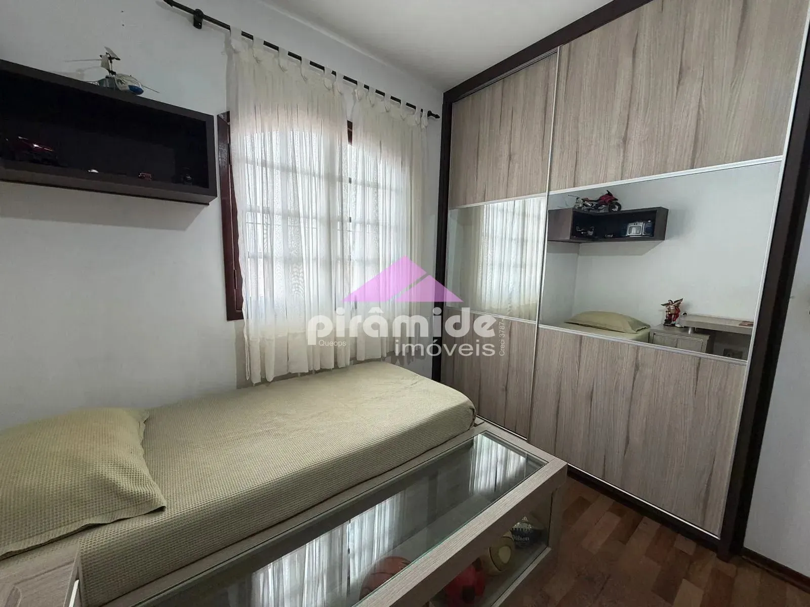 Casa, 4 quartos, 230 m² - Foto 12