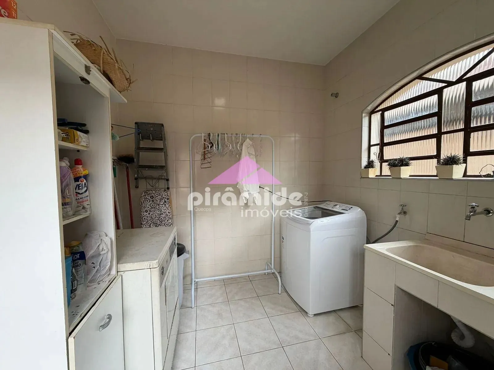 Casa, 4 quartos, 230 m² - Foto 8