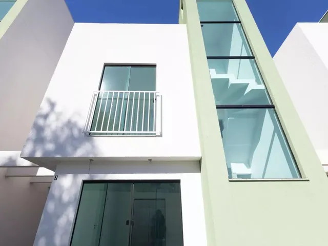Casa 2 quartos e 2 banheiros, à venda, no bairro Santa Felicidade em Curitiba