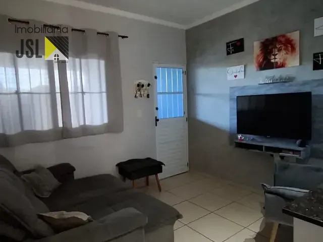 Casa 2 quartos e 1 banheiro, à venda, no bairro Residencial Borda do Campo em Caçapava