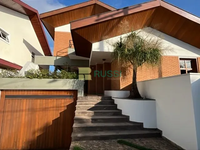 Casa com 360m² 4 quartos e 6 banheiros, à venda ou para alugar, no bairro Jardim das Colinas em São José dos Campos