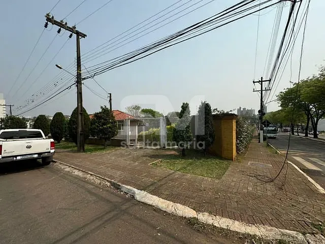 Casa com 384m² 3 quartos e 2 banheiros, à venda, no bairro Universitário em Chapecó