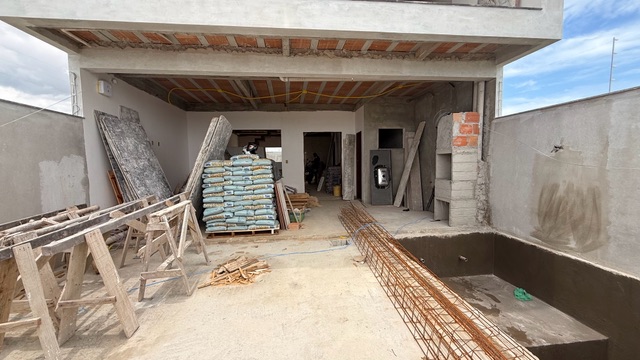 Casa 3 quartos e 3 banheiros, à venda, no bairro Cidade Jardim em Campos dos Goytacazes