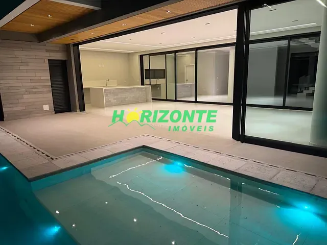Casa com 535m² 4 quartos e 6 banheiros, à venda, no bairro urbanova em São José dos Campos