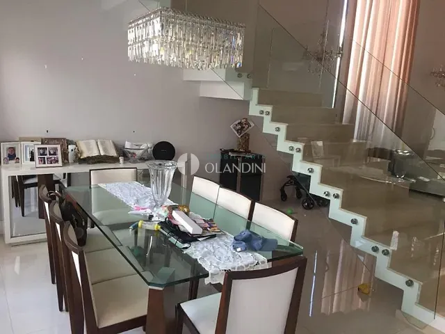 Casa com 396m² 3 quartos e 1 banheiro, à venda, no bairro Residencial Manhattan em Artur Nogueira