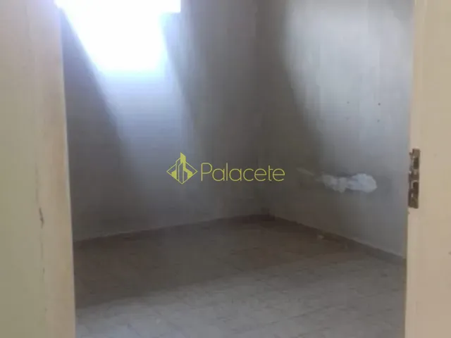 Casa com 260m² 2 quartos e 1 banheiro, à venda, no bairro Jardim Santa Luzia em Pindamonhangaba