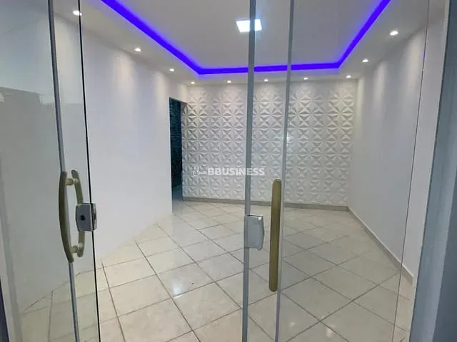 Casa 2 quartos e 1 banheiro, à venda, no bairro Santa Cruz em Rio de Janeiro