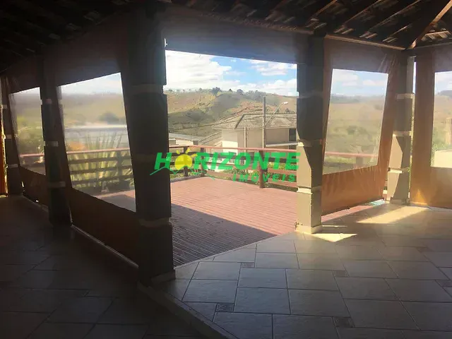 Casa 5 quartos e 6 banheiros, à venda, no bairro Condomínio Residencial Mirante do Vale em Jacareí
