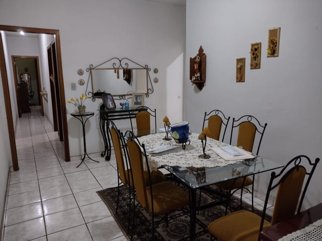 Casa com 125m² 2 quartos e 1 banheiro, à venda, no bairro Loteamento Residencial Andrade em Pindamonhangaba