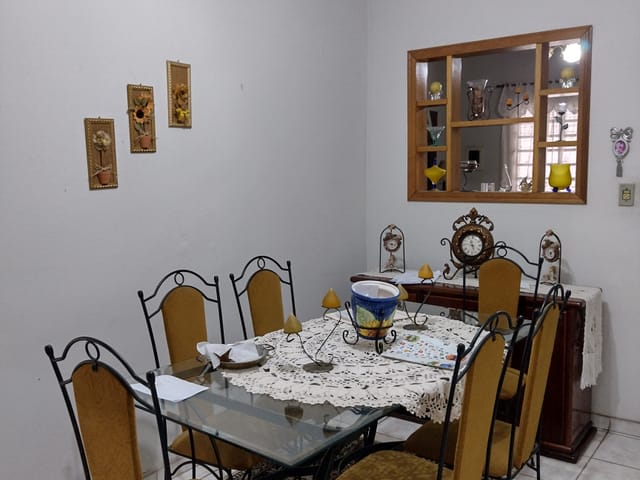 Casa com 125m² 2 quartos e 1 banheiro, à venda, no bairro Loteamento Residencial Andrade em Pindamonhangaba