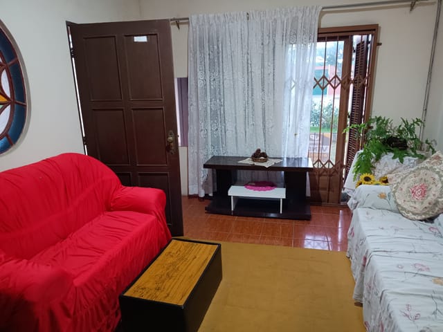 Casa com 480m² 3 quartos e 2 banheiros, à venda, no bairro Areal em Pelotas