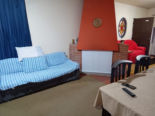 Casa com 480m² 3 quartos e 2 banheiros, à venda, no bairro Areal em Pelotas