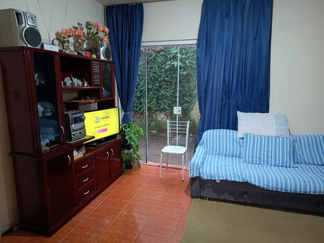 Casa com 480m² 3 quartos e 2 banheiros, à venda, no bairro Areal em Pelotas