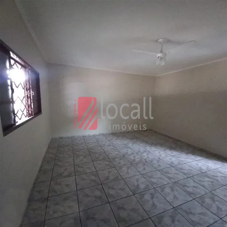 Casa com 2 quartos para aluguel, 70m² — foto 3 de 7