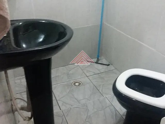 Casa com 125m² 1 quarto e 1 banheiro, à venda, no bairro Vila Bocaina em Mauá