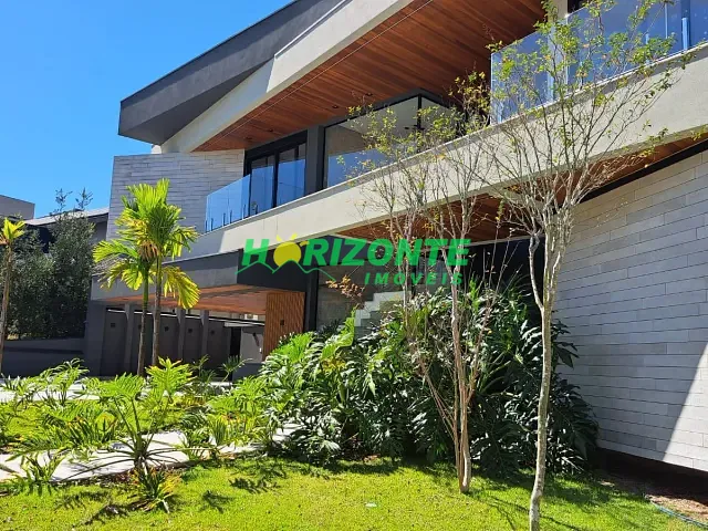 Casa com 955m² 5 quartos e 8 banheiros, à venda, no bairro urbanova em São José dos Campos