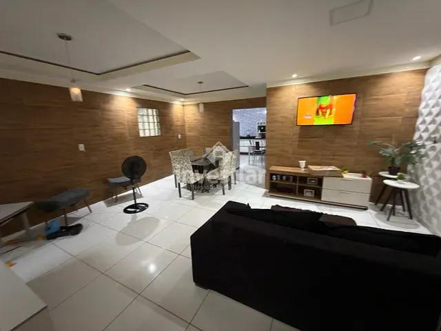 Casa 4 quartos e 3 banheiros, à venda, no bairro Presidente Médici em Campina Grande