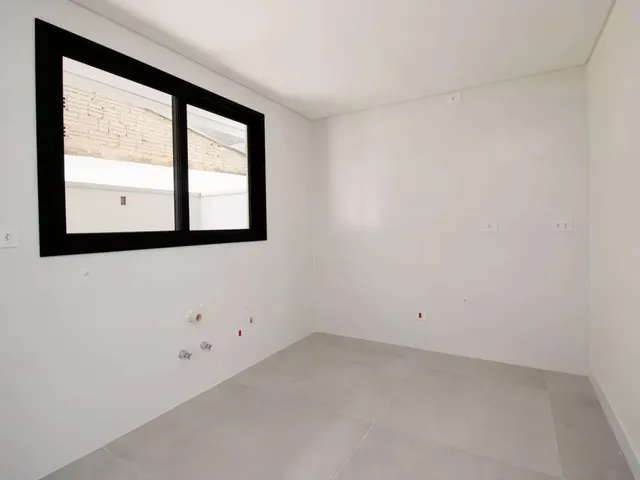Casa 3 quartos e 3 banheiros, à venda, no bairro Santa Felicidade em Curitiba