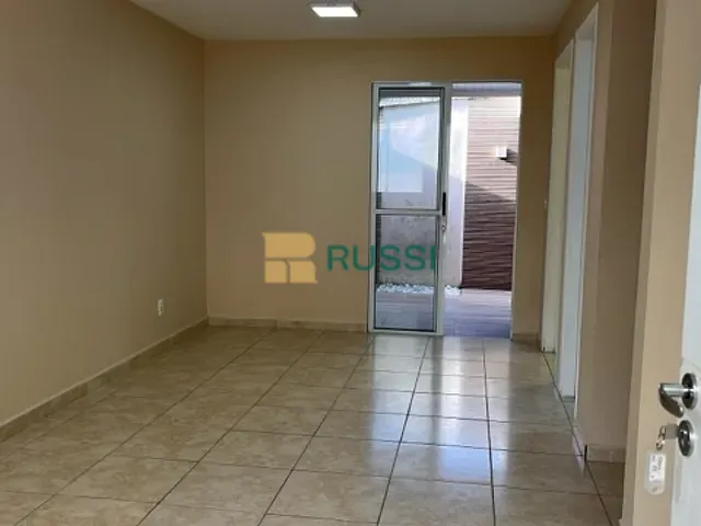 Casa 3 quartos e 3 banheiros, à venda ou para alugar, no bairro Urbanova VI em São José dos Campos
