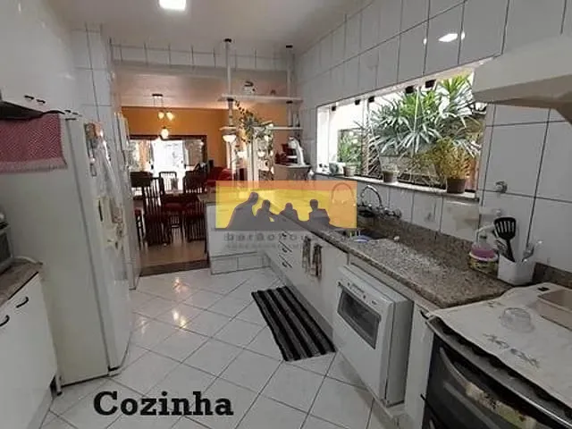 Casa com 504m² 4 quartos e 4 banheiros, à venda, no bairro Tijuco das Telhas em Campinas