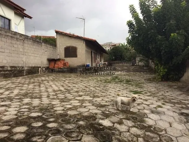 Casa com 1004m² 3 quartos e 2 banheiros, à venda, no bairro Jardim Califórnia em Jacareí