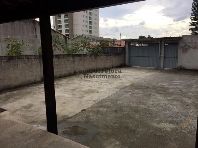 Casa com 1004m² 3 quartos e 2 banheiros, à venda, no bairro Jardim Califórnia em Jacareí