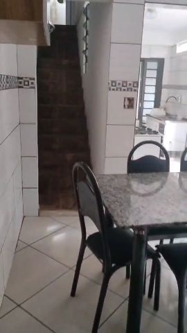 Casa com 125m² 3 quartos e 2 banheiros, à venda, no bairro Conjunto Residencial Araretama em Pindamonhangaba