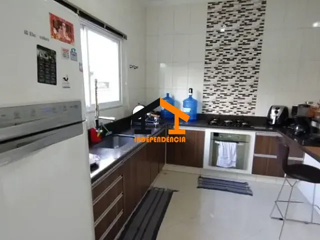 Casa com 535m² 3 quartos e 2 banheiros, para alugar, no bairro Chácara Santa Cruz dos Pires em Itatiba